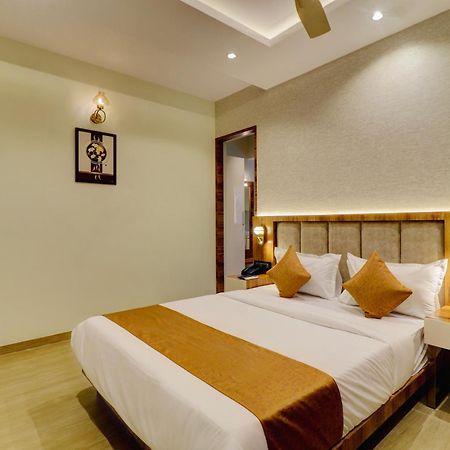Home2 Studio Apartments Mumbai Ngoại thất bức ảnh